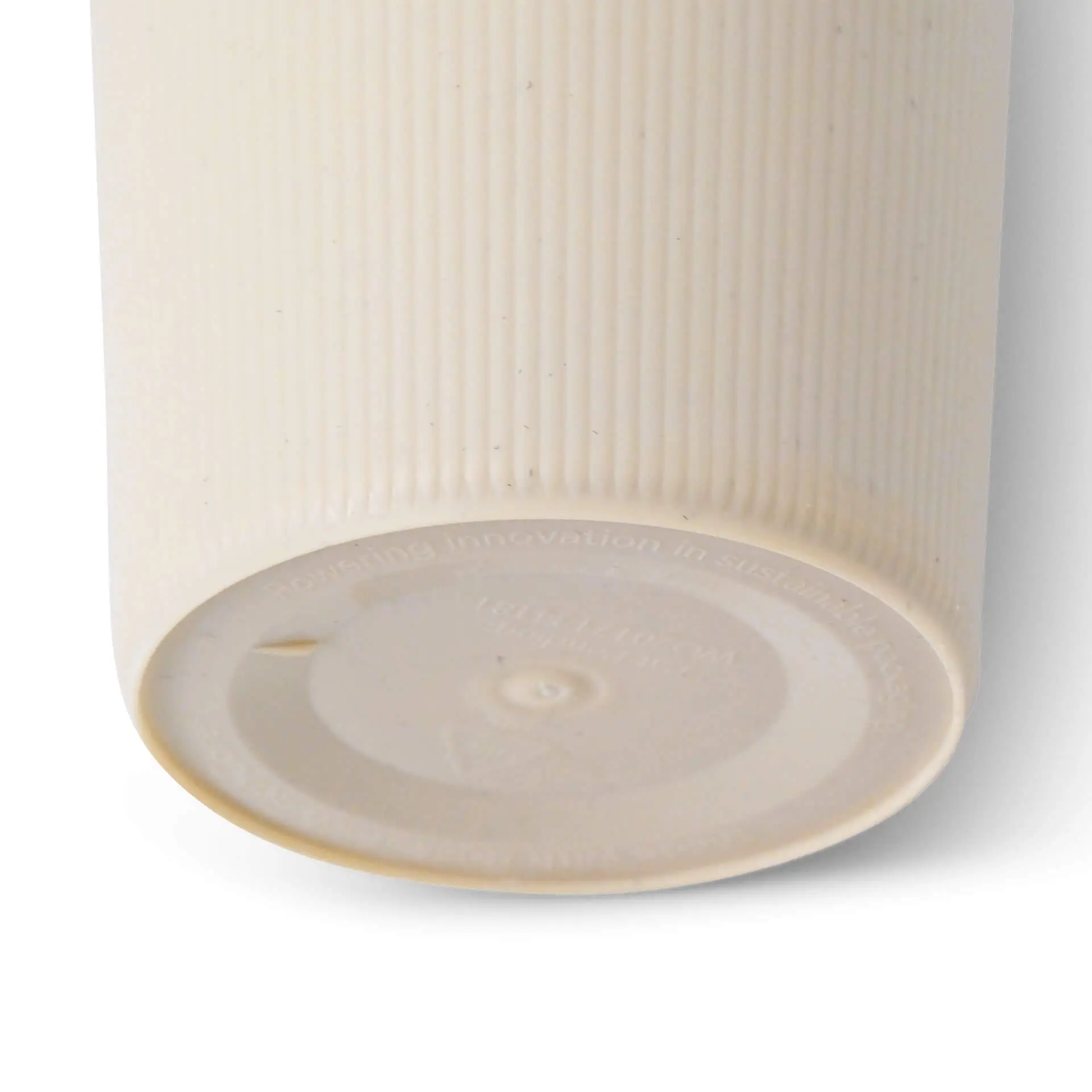 Herbruikbare geribbelde beker 400 ml / 16 oz, Ø 90 mm, creme-wit